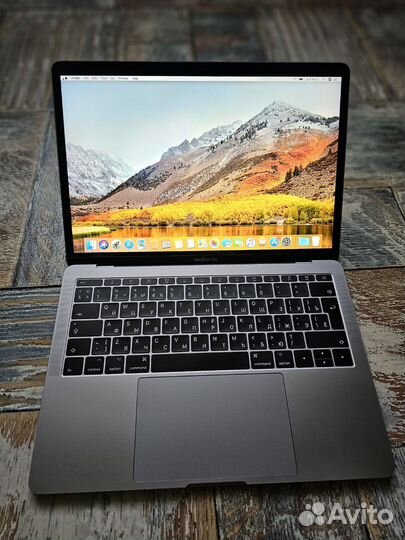 Apple MacBook Pro 13 2017 8GB + Magic Mouse 2
