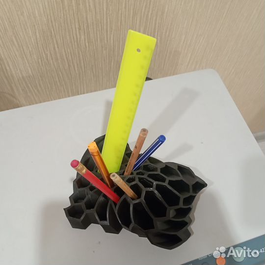 Подставка для канцелярии