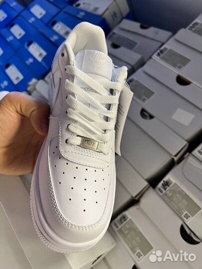 Nike Air Force 1 White