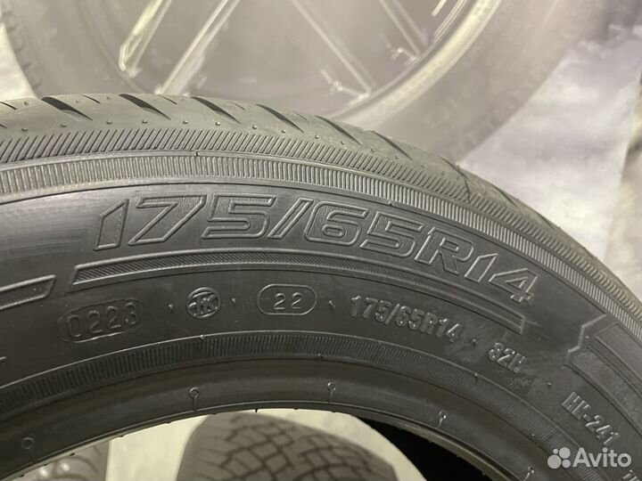 КАМА 365 (241) 175/65 R14 82H