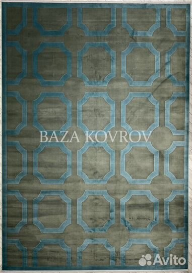Ковер новый