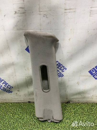 Обшивка стойки левая Ssangyong Rexton Rx270