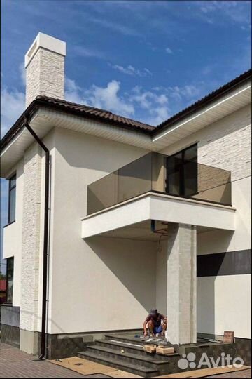 Стеклянные перила для лестниц