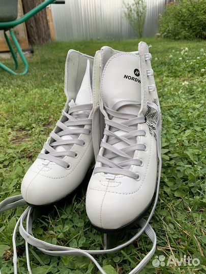 Фигурные коньки Sofia