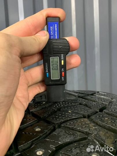 Dunlop SP Winter Ice 03 205/85 R15 94T