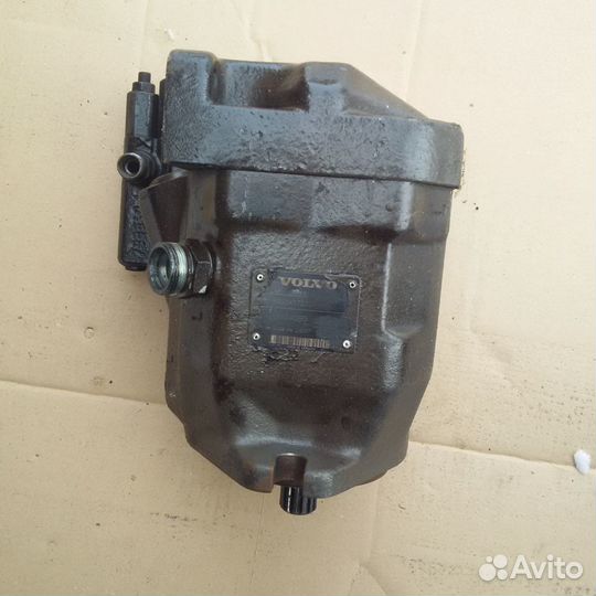 Насос гидравлики на вольво Л-45
