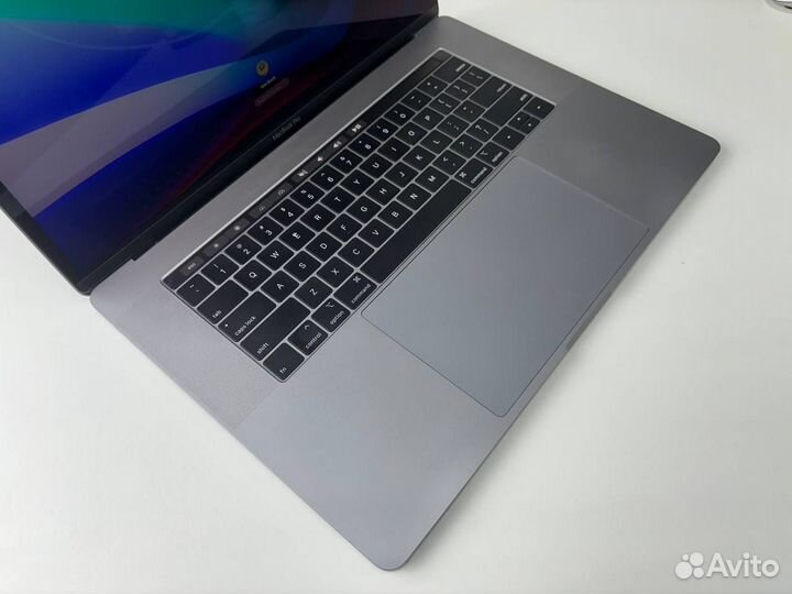 MacBook Pro 15 2019 i9/16GB/512SSD Space Gray