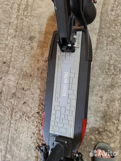 Kugo M4 Pro Самокат взрослый электрический бу