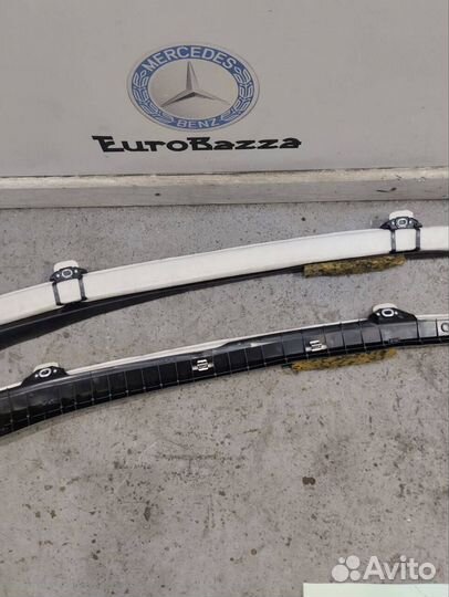 Боковая шторка безопасности Mercedes W211