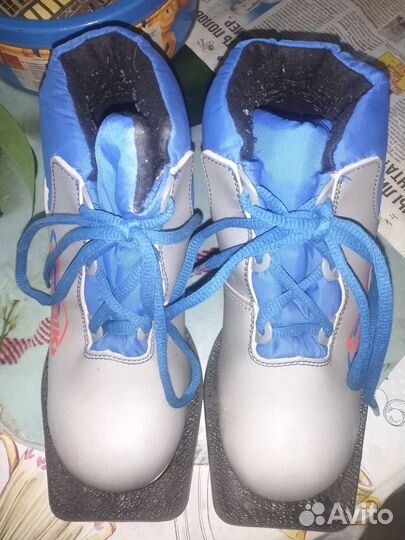 Ботинки лыжные, детские.Размер 34