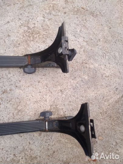 Багажник на автомобиле