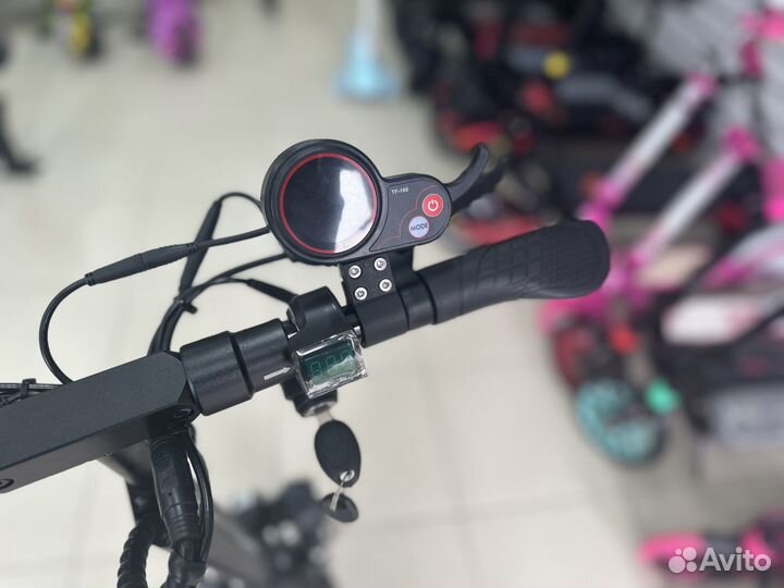 Электросамокат Kugoo M5