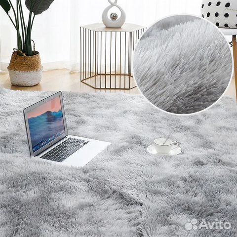 Новый Ковер пушистый напольный
