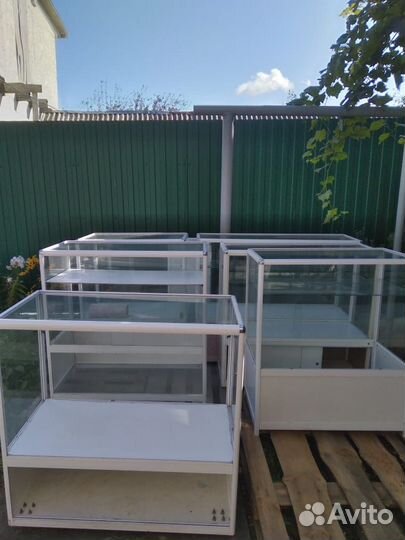 Витрины торговые