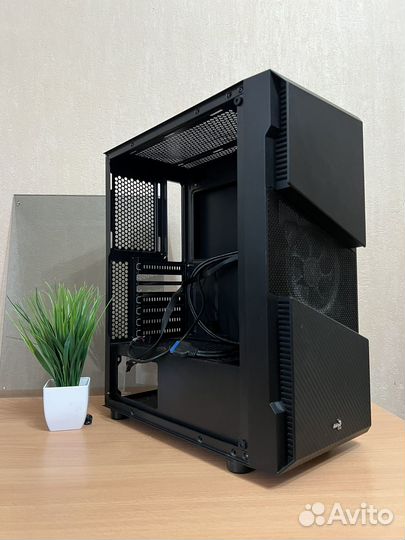 Корпус aerocool menace saturn