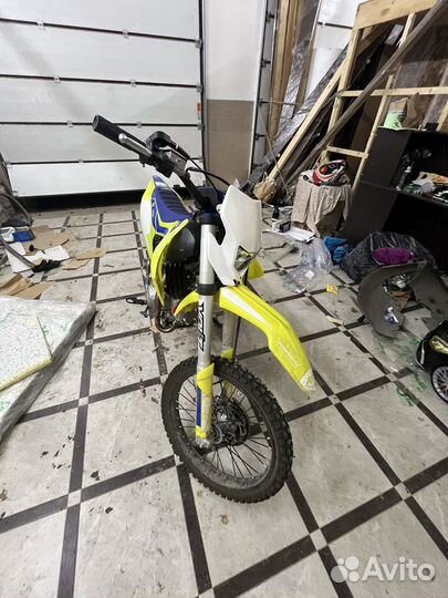 Питбайк Apollo RXF Freeride 125LE 1916 Желтый