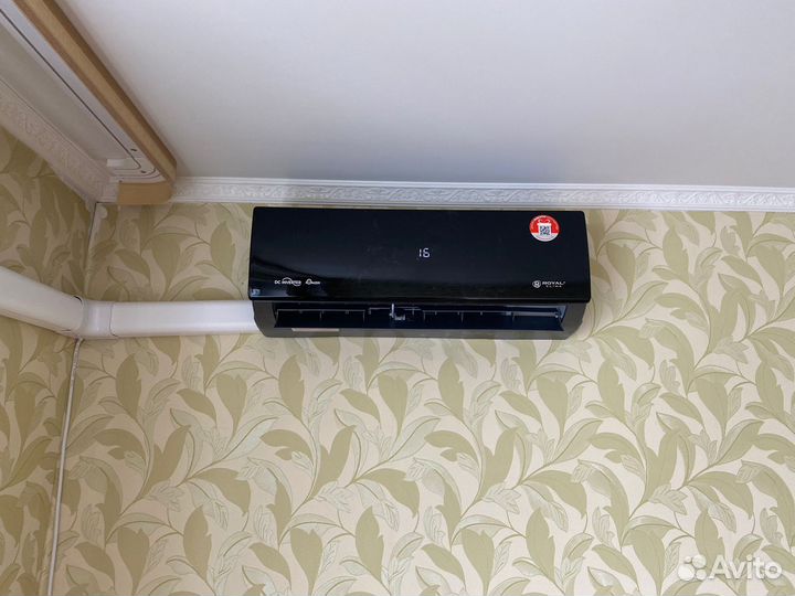 Дизайнерская Сплит-система Royal Clima attica