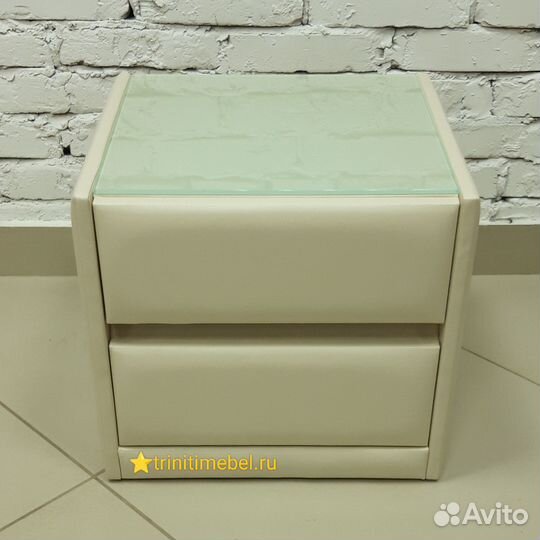 Тумба прикроватная
