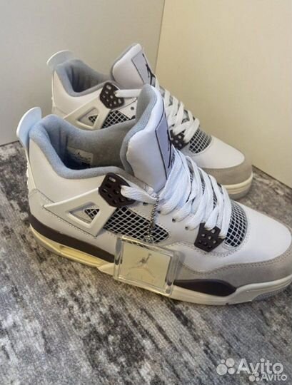 Кроссовки Nike jordan 4 retro”