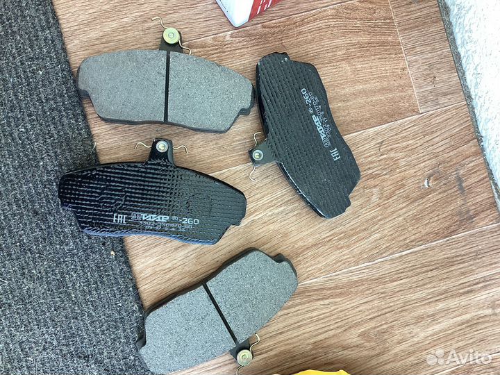 Тормознве колодки газ