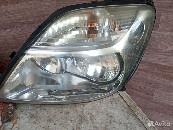 Фара левая Renault scenic