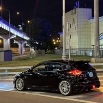 Ford Focus ST 2.0 MT, 2016, 150 000 км, с пробегом, цена 1 590 000 руб.