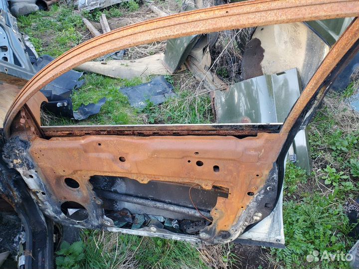 Двери правые пер/зад Nissan Teana J31