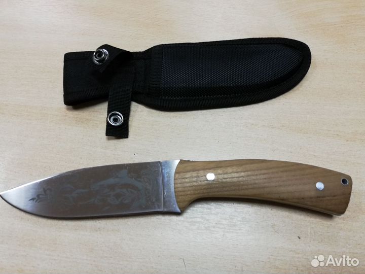 Нож туристический Акула(дерево,светлый)