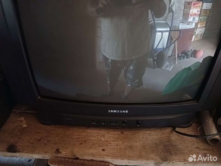 Телевизор samsung Слим
