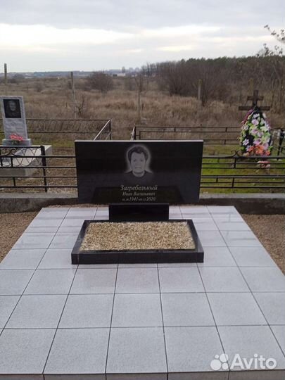 Установка памятников на могиле