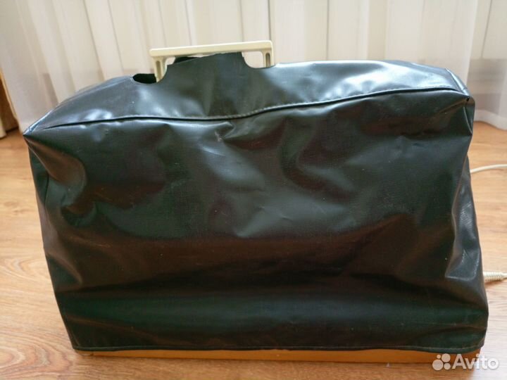 Швейная машина чайка 143 А