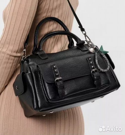 Сумочка черная