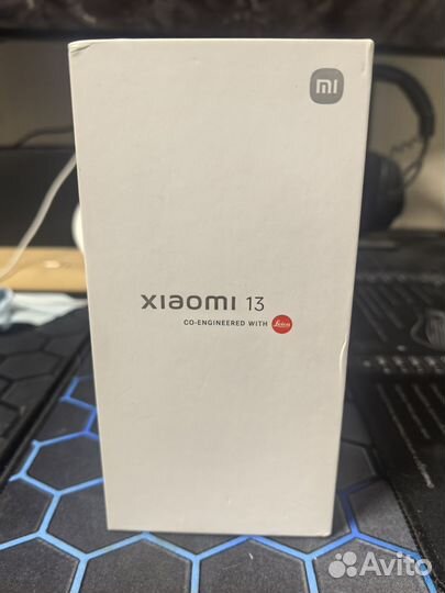 Xiaomi 13, 12/512 ГБ