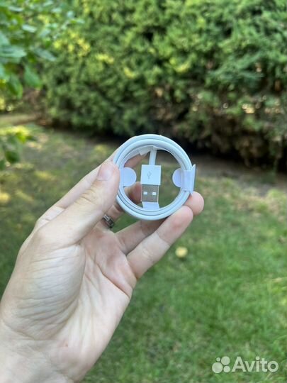 Кабель для iPhone lightning (лайтнинг)