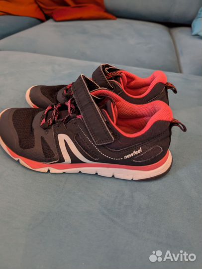 Кроссовки demix р. 35