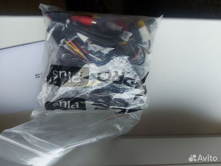 Магнитола teyes spro Plus 4/32 на лада веста