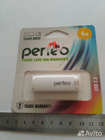 Флешка 4GB USB Perfeo White