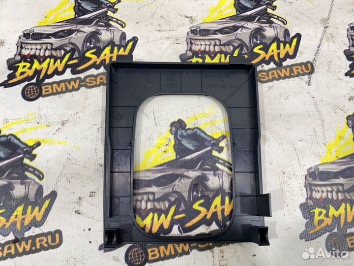 Пластик салона Audi A6 C4 AAH 1995