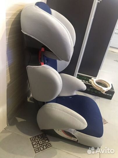 Автокресло BMW junior 15-36 кг