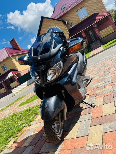 Suzuki Skywave 650