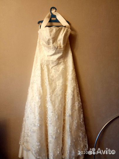 Платье свадебное