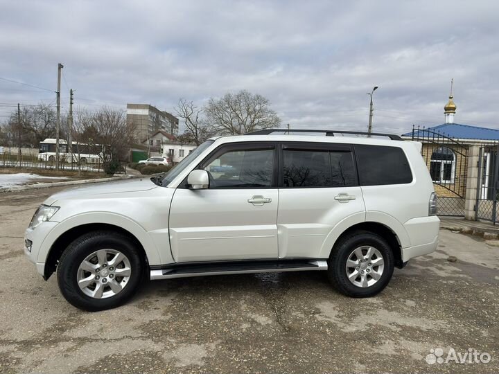 Mitsubishi Pajero 3.2 AT, 2014, 288 000 км