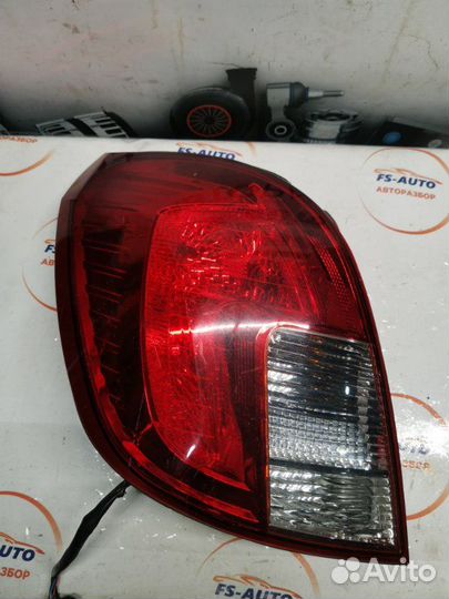 Стоп-сигнал задний левый Opel Antara 2.2 дизель