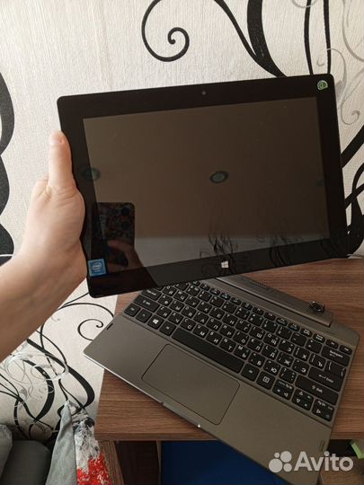 Планшет ноутбук 2 в 1