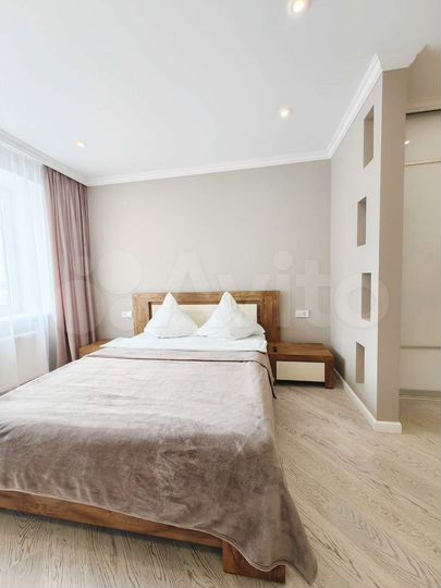 2-к. квартира, 64 м², 1/9 эт.