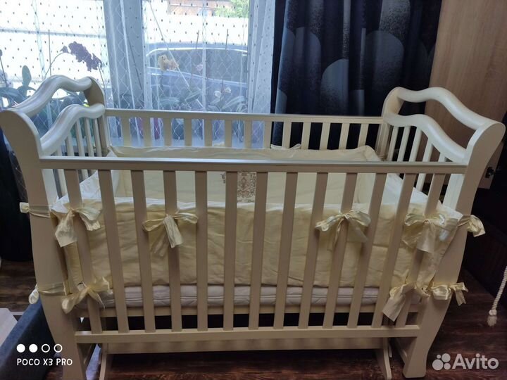 Кроватка детская Giovanni и что-то в дар