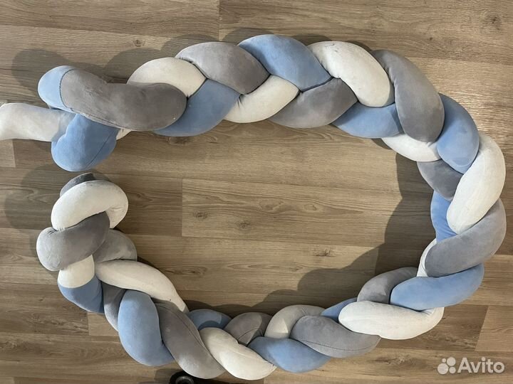 Бортики в кроватку