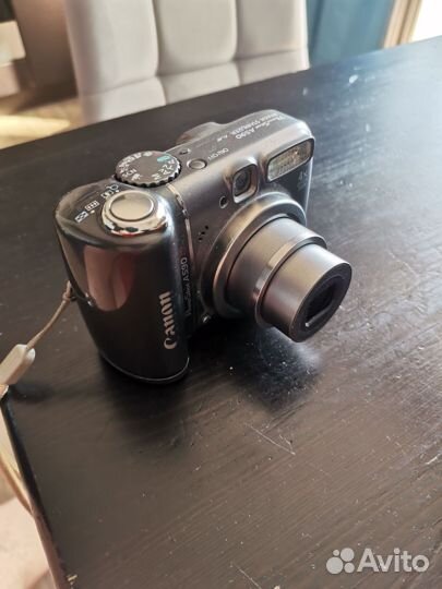 Компактный фотоаппарат canon