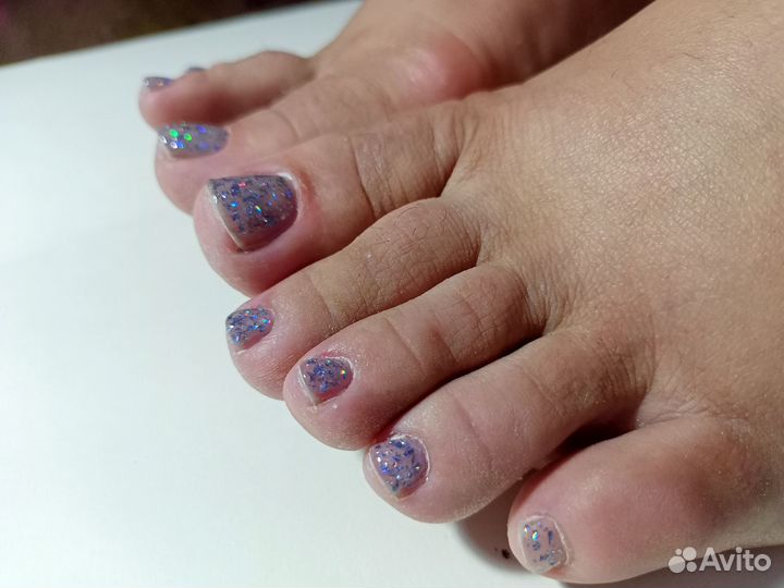 Маникюр и педикюр на дому