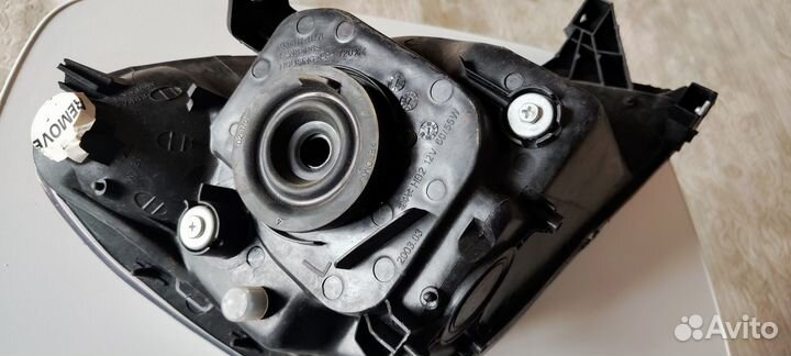 Фара левая на Honda CRV 2